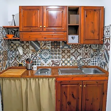 Il Mari Bed and Breakfast