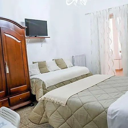Il Mari Bed and Breakfast